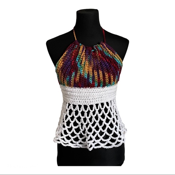 Tops - 🏝Beautiful Crochet Halter Top🧡